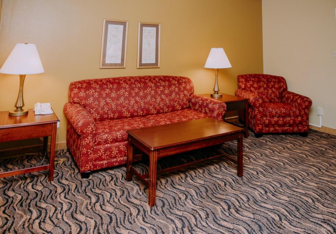 Mcm Elegante Hotel & Suites Lubbock Exterior photo