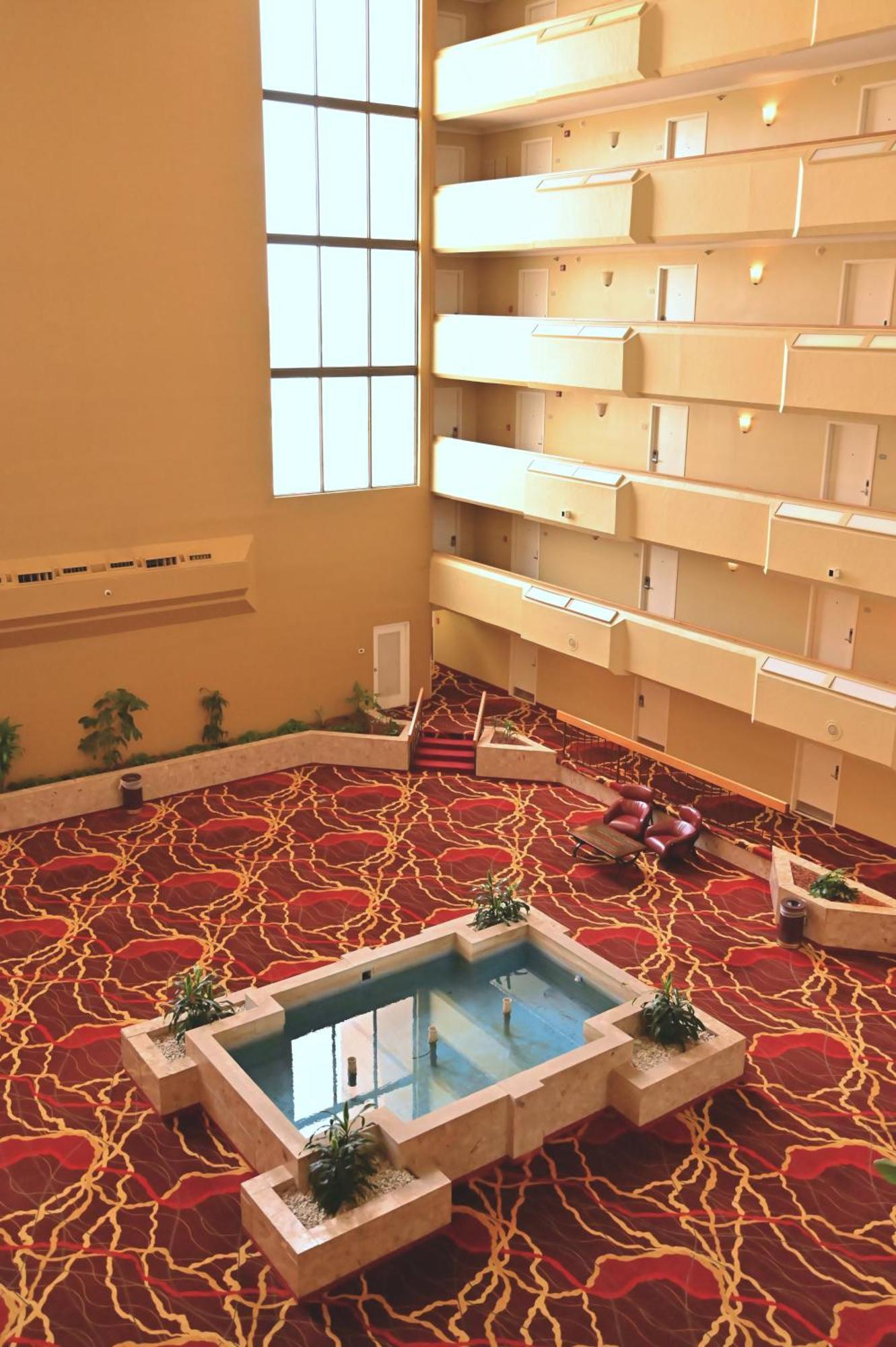 Mcm Elegante Hotel & Suites Lubbock Exterior photo